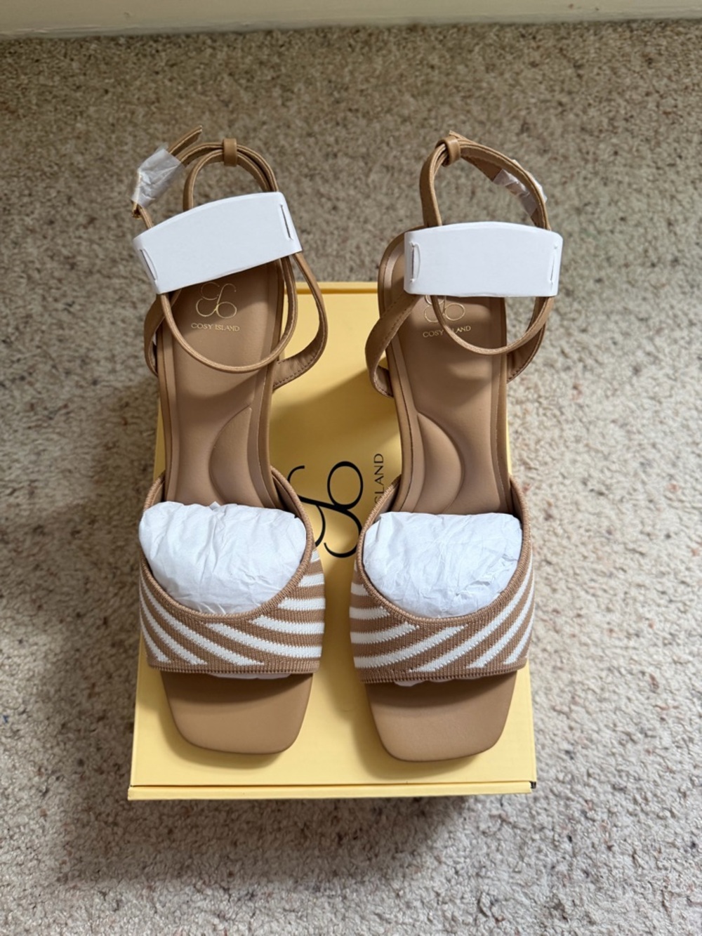 Cosy Island Block Heel Sandals Beige Stripe Ankle Strap Square Toe Size 7 NEW